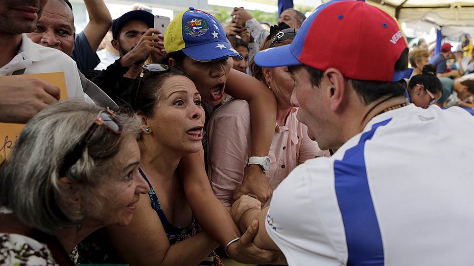 Почему в Венесуэле начались беспорядки