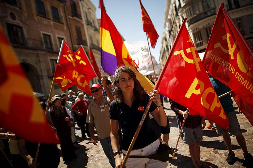 Шествие 1 мая в День труда в Малаге, Испания