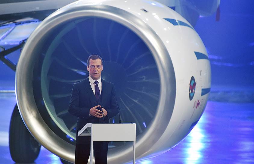 Премьер-министр России Дмитрий Медведев 