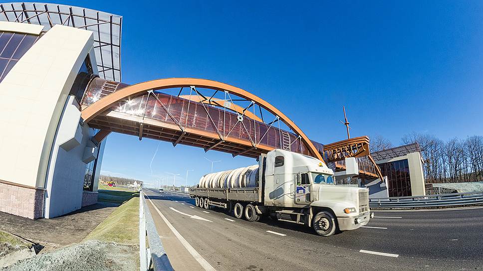 Почему плату за проезд грузовиков хотят брать и региональные власти