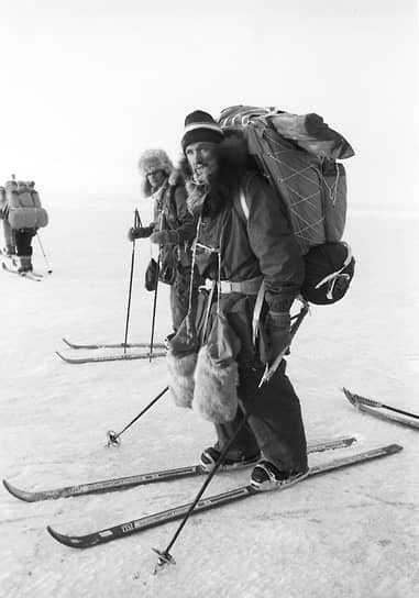 В 1987-1988 годах Федор Конюхов был членом советско-канадской лыжной экспедиции по Баффиновой Земле (Канада). После этого путешественник был награжден орденом Дружбы народов СССР 