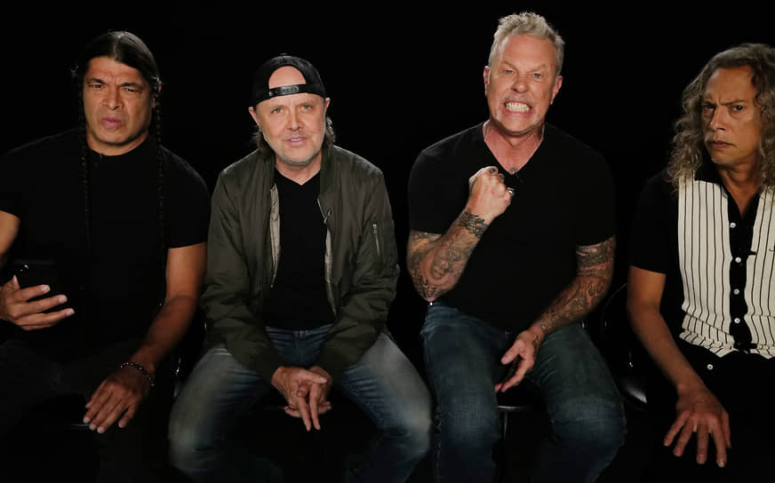 В сентябре 2021 года вышло переиздание «Черного альбома» в честь его 30-летия и одновременно с ним — «The Metallica Blacklist», трибьют из 53 кавер-версий песен с альбома-юбиляра. До конца 2021 года у группы запланировано несколько концертов в США, а весной 2022 года Metallica отправится  в турне по Южной Америке