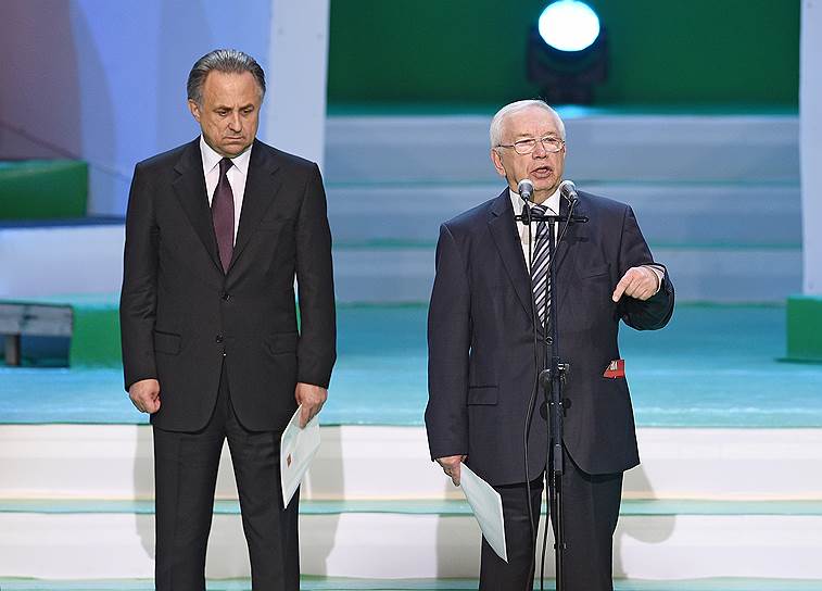 На фото: министр спорта России Виталий Мутко (слева) и президент Паралимпийского комитета России Владимир Лукин (справа)
