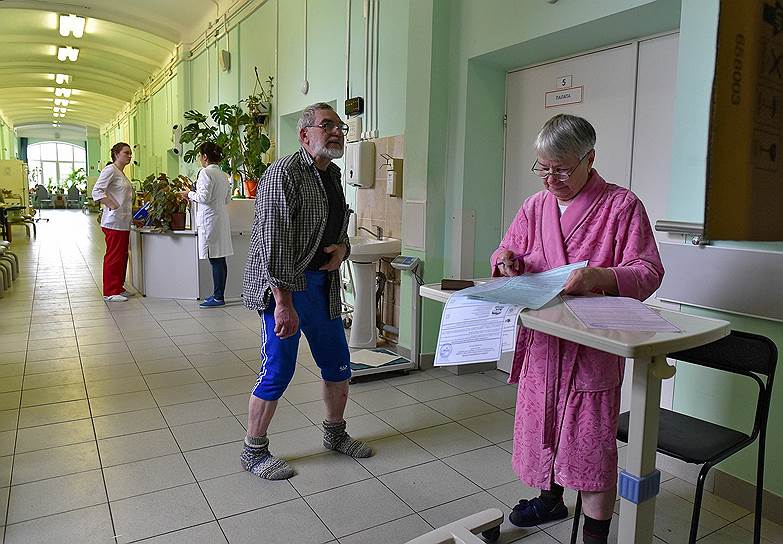 Голосование в Покровской больнице Санкт-Петербурга