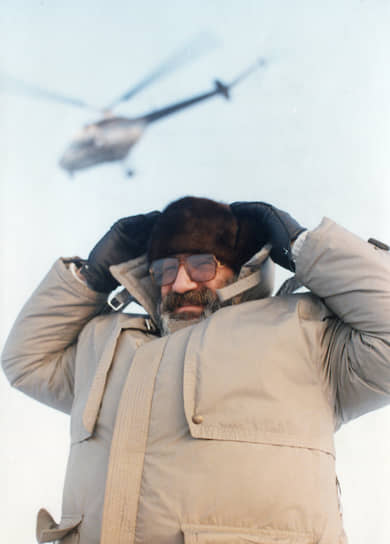Депутат Госдумы, полярный исследователь Артур Чилингаров в 1965 году был избран первым секретарем Булунского райкома ВЛКСМ Якутской АССР