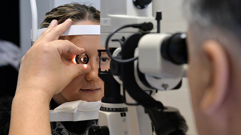 Как СКР и Минздрав начали проверку сообщений по факту потери зрения пациентами клиники им. Гельмгольца
