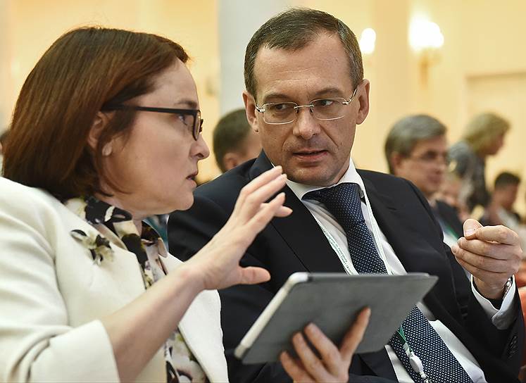 Глава ЦБ Эльвира Набиуллина и Михаил Сухов