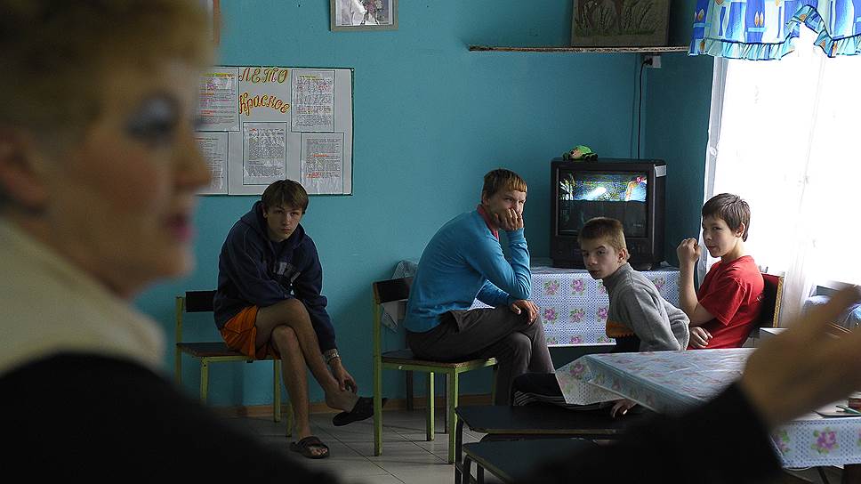 Общественная палата изучила проблемы российских сирот