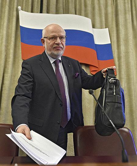 Председатель Совета при президенте России по развитию гражданского общества и правам человека Михаил Федотов 