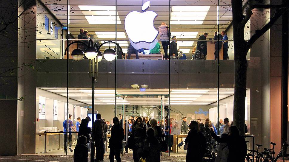 Почему годовая выручка Apple сократилась впервые с 2001 года