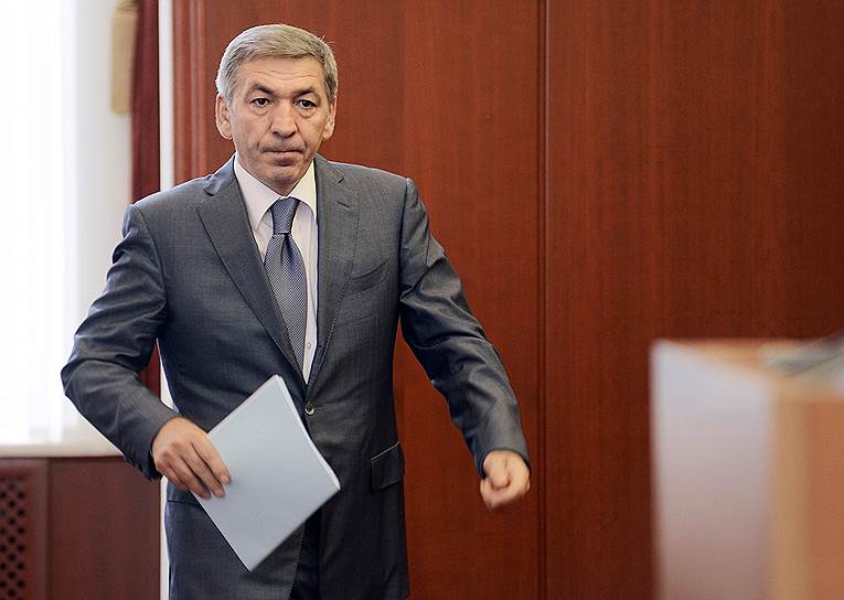 Председатель правительства Дагестана Абдусамад Гамидов