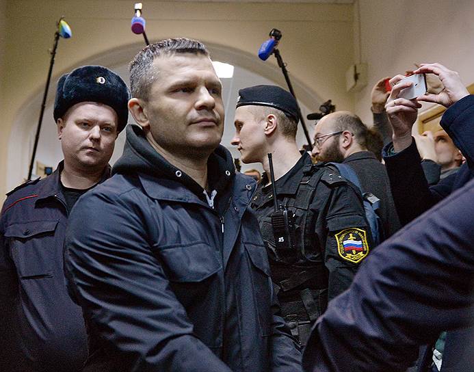 18 февраля. Задержан владелец аэропорта Домодедово Дмитрий Каменщик (на фото). Он обвиняется по делу о теракте в 2011 году