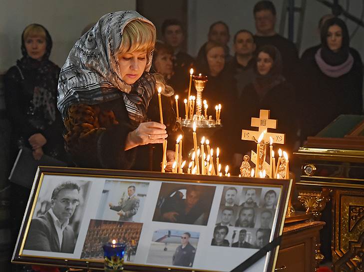 Симферополь. Панихида в Александро-Невском соборе по погибшим в авиакатастрофе Ту-154