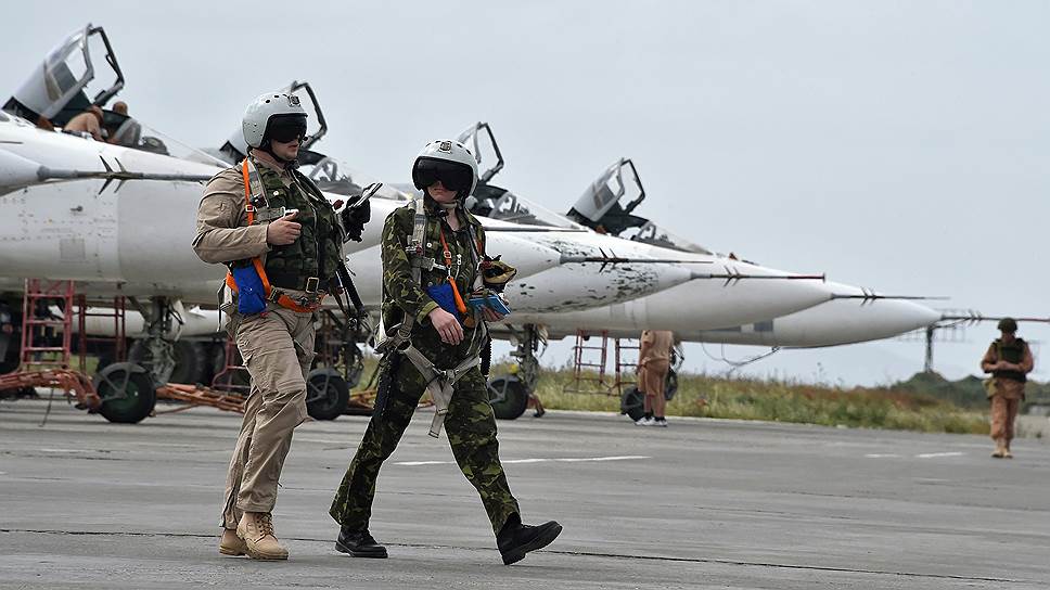 Американские пилоты обвиняют российские ВКС в опасных сближениях