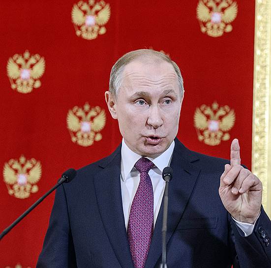 Владимир Путин уверен, что российские спецслужбы гоняются не за каждым американским миллиардером