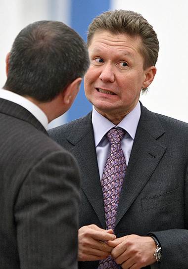 Заместитель председателя правительства России Игорь Сечин (слева) и председатель правления ОАО «Газпром» Алексей Миллер (справа), 2008 год