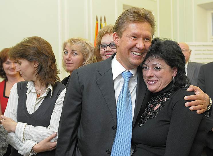 Председатель правления РАО «Газпром» Алексей Миллер на встрече выпускников Санкт-Петербургского государственного университета экономики и финансов, 2009 год