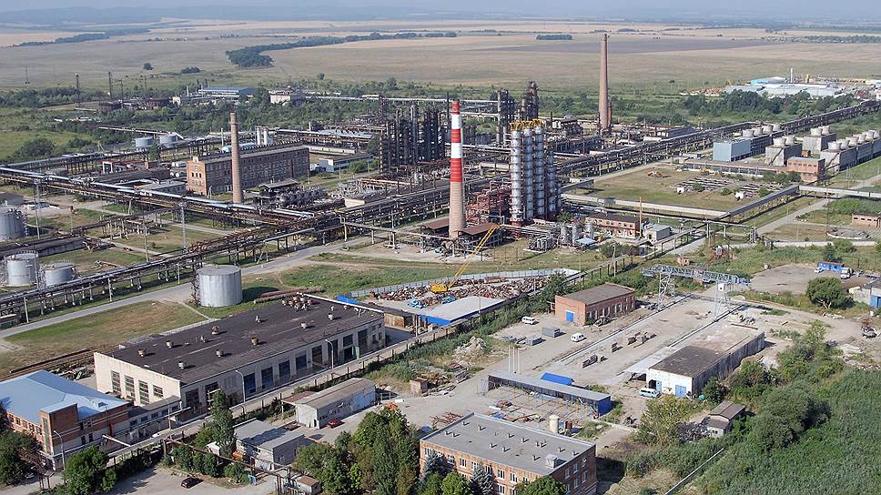 Как жители Краснодара пожаловались на выбросы вредных веществ вблизи Краснодарского НПЗ