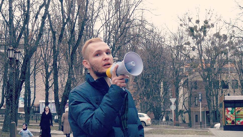 Руководитель молодежного крыла партии «Яблоко» в Ставропольском крае Кирилл Бобро