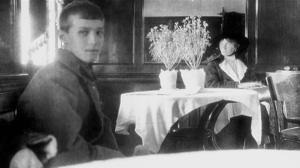 26 апреля 1918 года семью увезли из тобольского дома. 30 апреля они прибыли в Екатеринбург. В ночь на 17 июля того же года царская семья была расстреляна