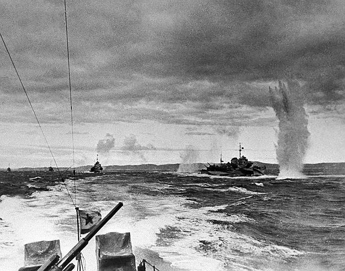 Морской бой, 1943