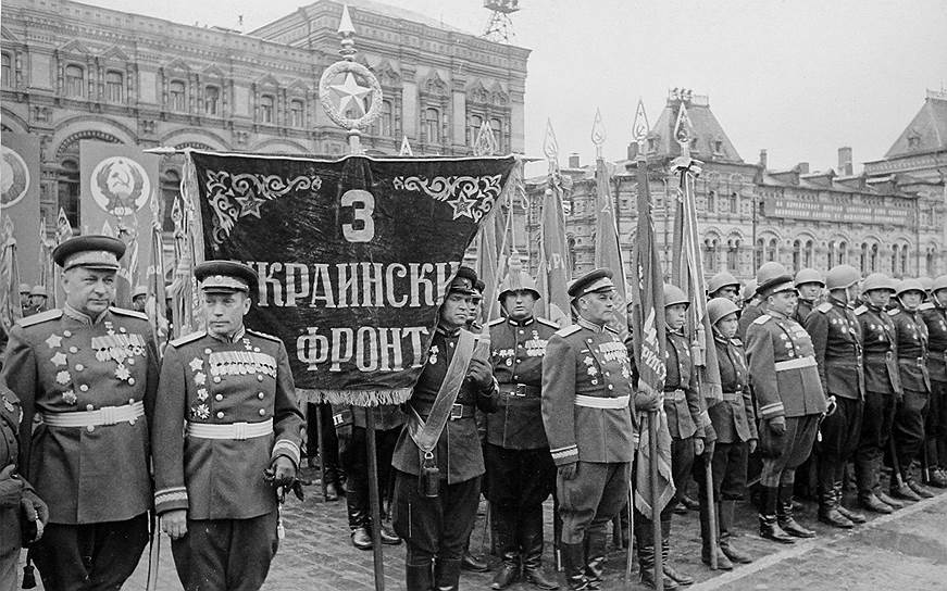 Парад Победы на Красной площади, 1945