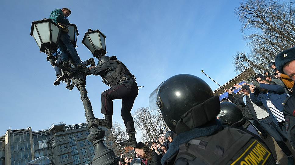 Что писали зарубежные СМИ об антикоррупционных митингах в России