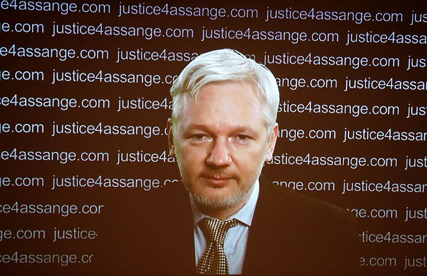 Основатель сайта WikiLeaks Джулиан Ассанж