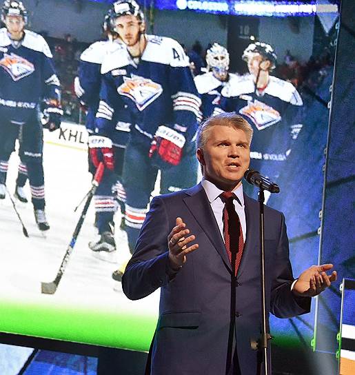 Министр спорта Павел Колобков на торжественной церемонии закрытия девятого сезона КХЛ в концертном зале Barvikha Luxury Village
