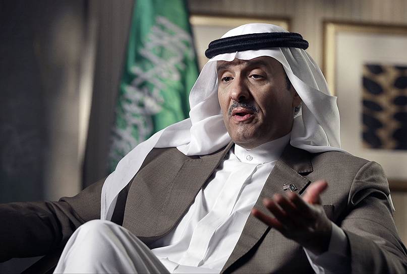 Султан бен Сальман ибн Абдель-Азиз Аль Сауд (род. 27 июня 1956 года) — с 2000 года возглавляет Комиссию по туризму и национальному наследию. Старший из ныне живущий сыновей короля Сальмана. В 1985 году стал первым представителем арабского мира, побывавшим в космосе