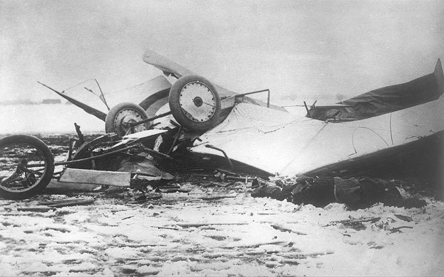 В 1932 году самолеты чаще всего разбивались по еще не выясненной или все еще не выясненной причине