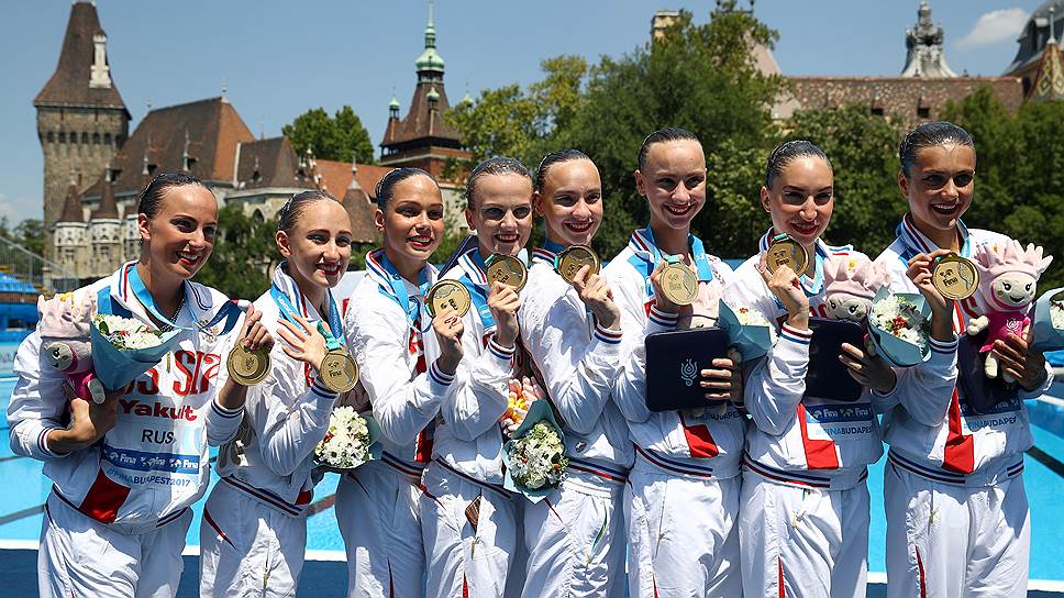 Команда российских синхронисток завоевала золото чемпионата мира