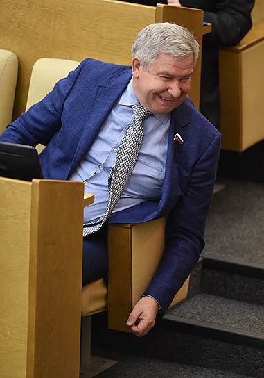 Член комитета Госдумы по энергетике Сергей Есяков 