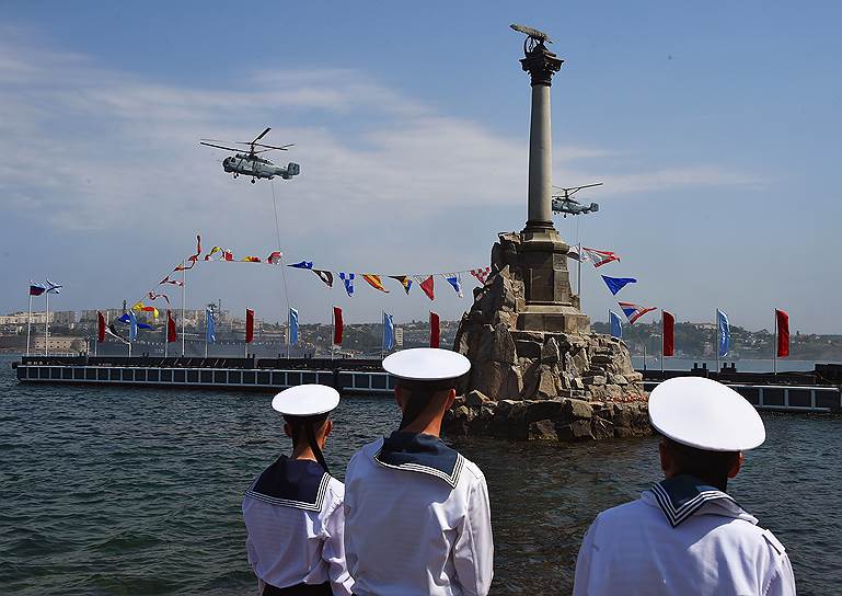 Генеральная репетиция парада в честь Дня Военно-морского флота России