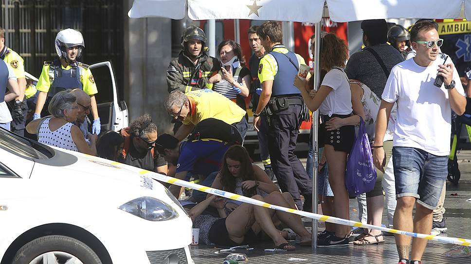 Теракту в Барселоне ищут связи