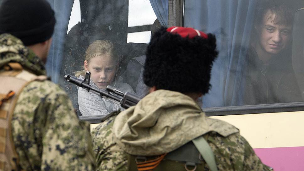 Киев и Донбасс обвинили друг друга в срыве «школьного перемирия»