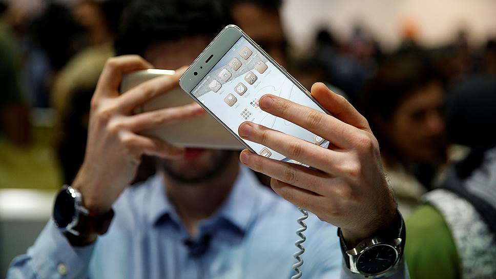 Huawei впервые опередила Apple по продажам смартфонов в мире
