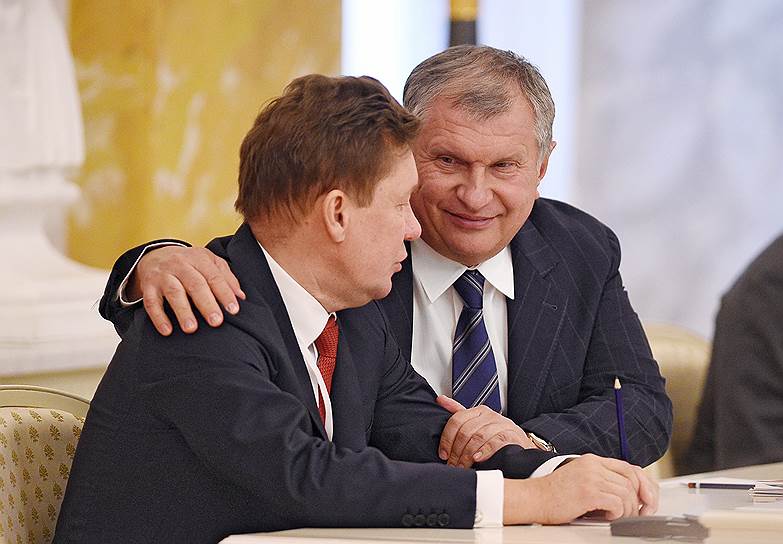Глава «Газпрома» Алексей Миллер (слева) и глава «Роснефти» Игорь Сечин