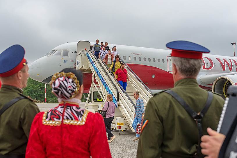 16 октября. Акционеры авиакомпаний «Нордавиа» и Red Wings приняли решение об их объединении в холдинг с единой управляющей компанией