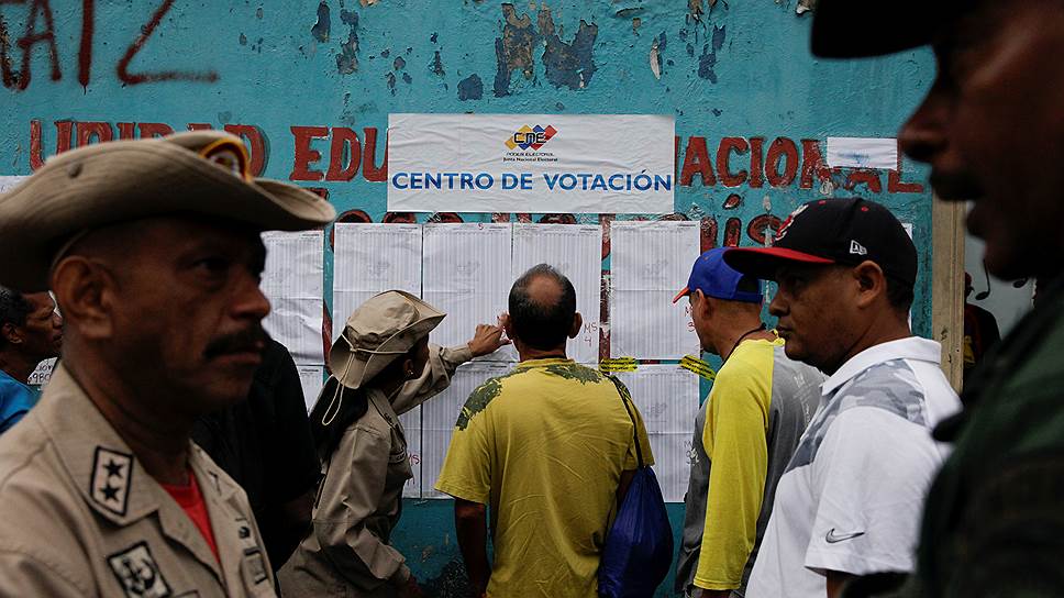 Почему муниципальные выборы лишили противников венесуэльских властей права на участие в президентской гонке