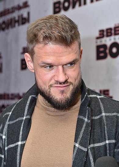 Актер Владимир Яглыч перед премьерой