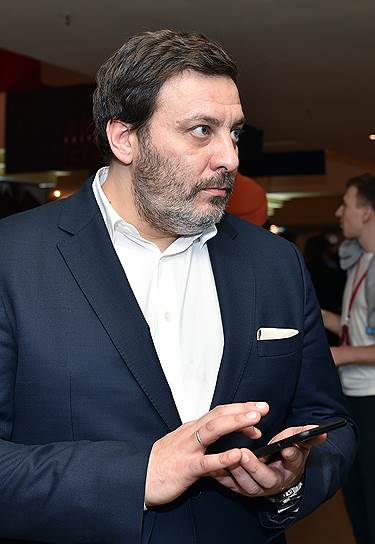 Писатель Сергей Минаев перед премьерой