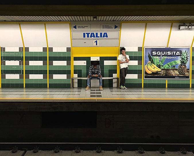 Метрополитен итальянского города Катания считается одним из самых малозагруженных в мире. Его максимальный пассажиропоток составляет 7 млн человек. Городское метро функционирует только по будням и в основном пролегает по исторической части города