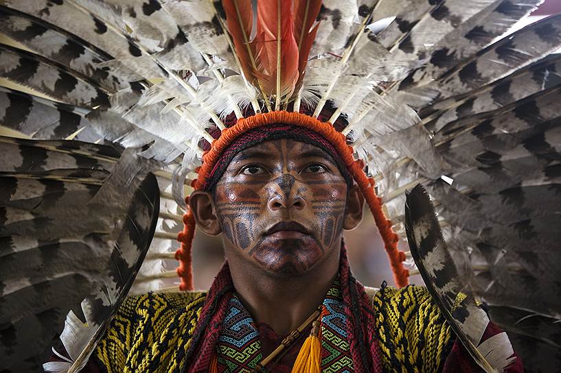 Пуэрто-Мальдонадо, Перу. Житель бразильского штата Акри на конгрессе коренных амазонских народов накануне визита папы римского Франциска