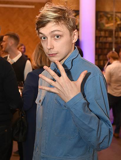 Актер Александр Горчилин во время празднования 5-летнего юбилея «Гоголь-центра»