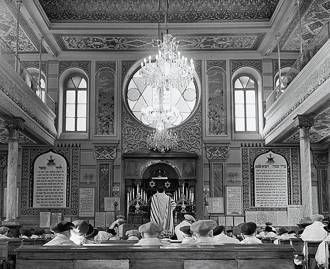 «В городе Тбилиси функционировали 4 синагоги; все они опечатаны и конфискованы»
