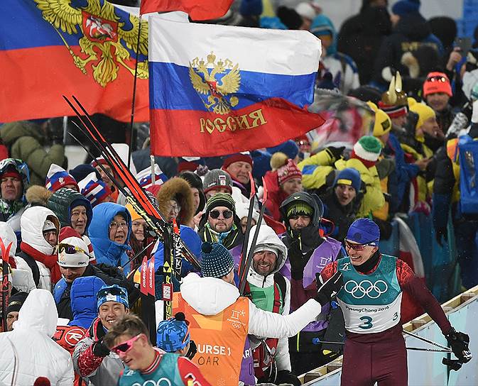 Российский лыжник Александр Большунов завоевал бронзовую медаль в спринте классическим стилем