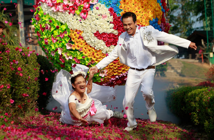 День святого Валентина считается в Таиланде удачным временем для заключения брака, однако правительство страны запретило бракосочетания на праздник в 2021 году из-за пандемии коронавируса 