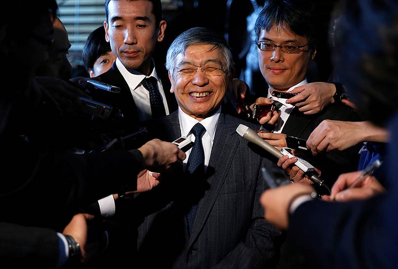 Глава Банка Японии Курода был рад учитывать пожелания правительства