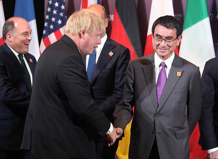 23 апреля. На саммите G7 в Торонто глава МИД Великобритании Борис Джонсон &lt;a href=&quot;/doc/3612676&quot;>рассказал&lt;/a>, что страны «большой семерки» договорились создать специальную группу, которая будет наблюдать за поведением России